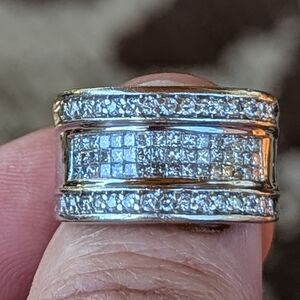 RJM 14k White Gold 2.10ct Diamond Band.